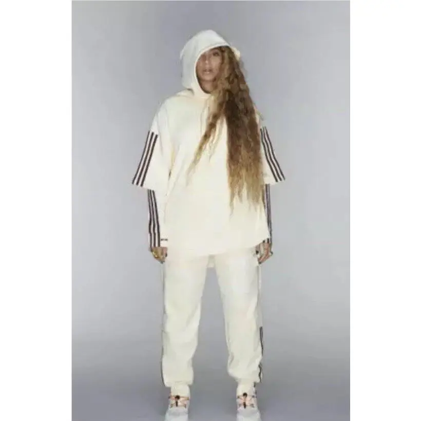 Adidas clothing - Ivory 7