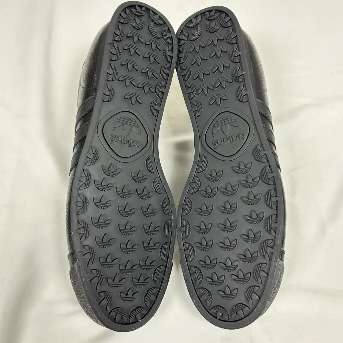 Adidas shoes - adidas Originals - Originals - IG1817 - Black 3