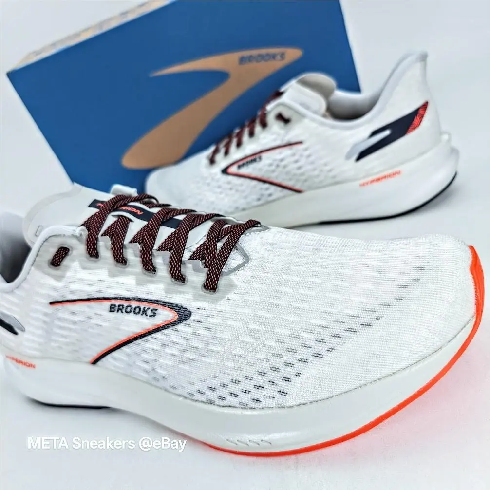 Brooks shoes - Brooks Hyperion - Hyperion - 110407-1D-095 - White 2