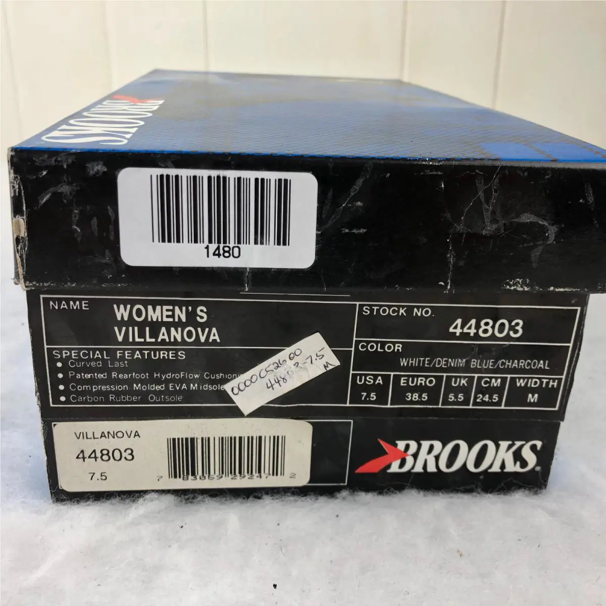 Brooks shoes - Brooks Villanova HydroFlow - Villanova HydroFlow - White 9