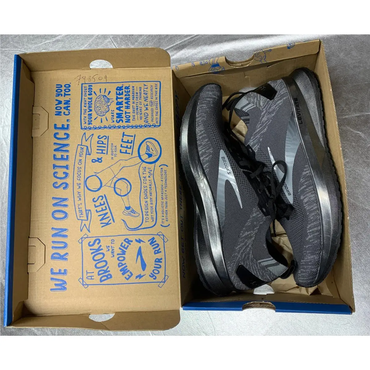 Brooks shoes - Brooks Levitate 4 - Levitate - 120335-1B-671 - Blackened Pearl/Grey/Black 5