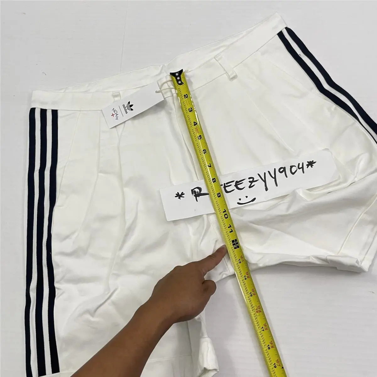 Adidas clothing - Adidas HI2929 - HI2929 - White 13