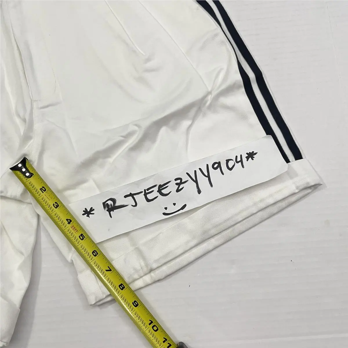Adidas clothing - Adidas HI2929 - HI2929 - White 15