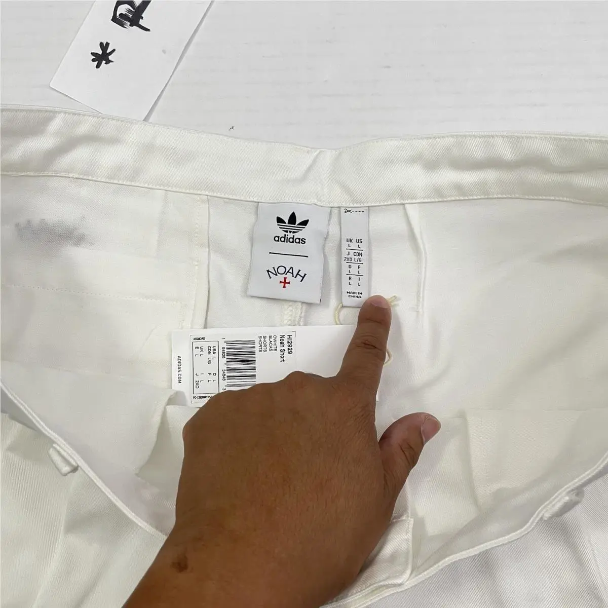 Adidas clothing - Adidas HI2929 - HI2929 - White 7