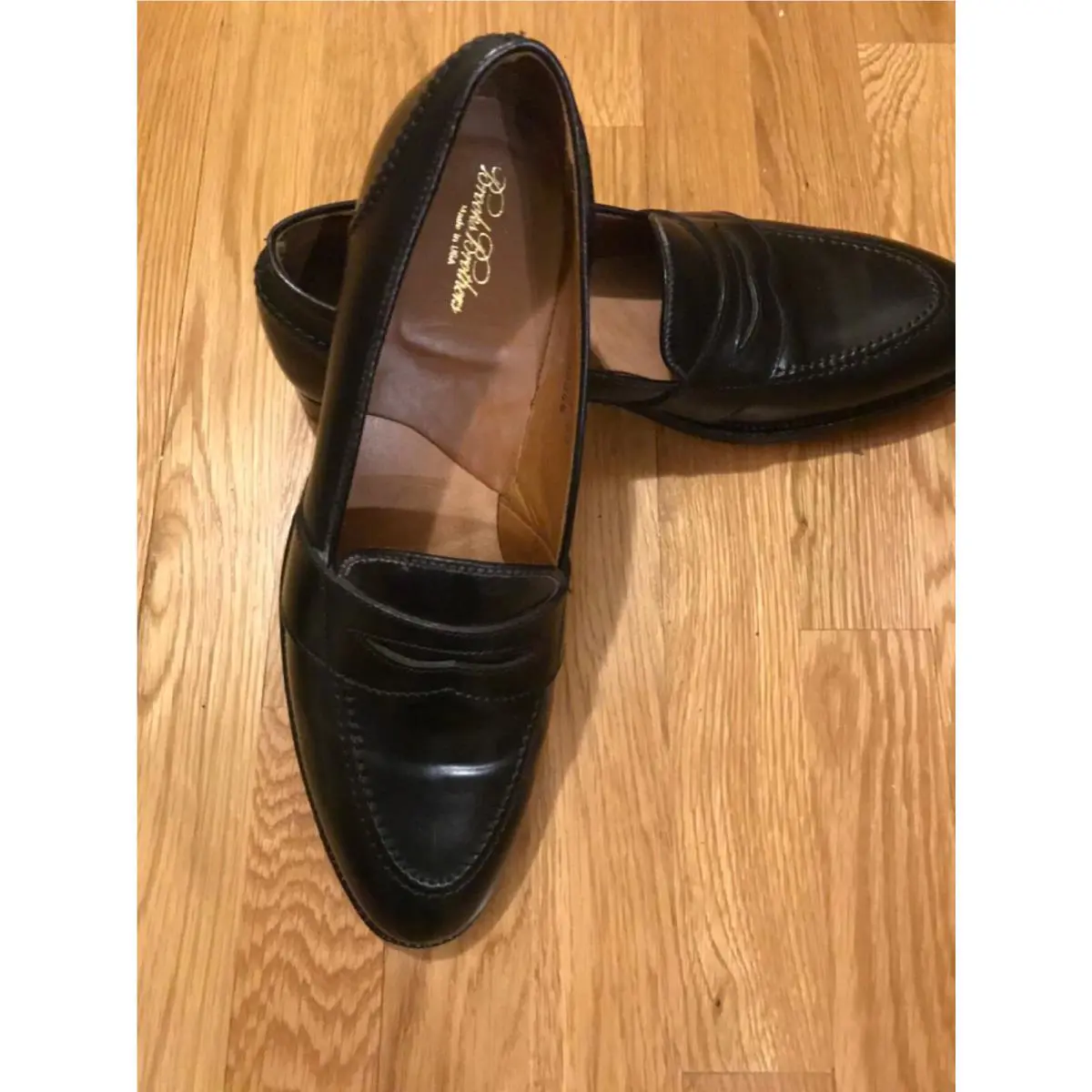 Brooks shoes - Black 1