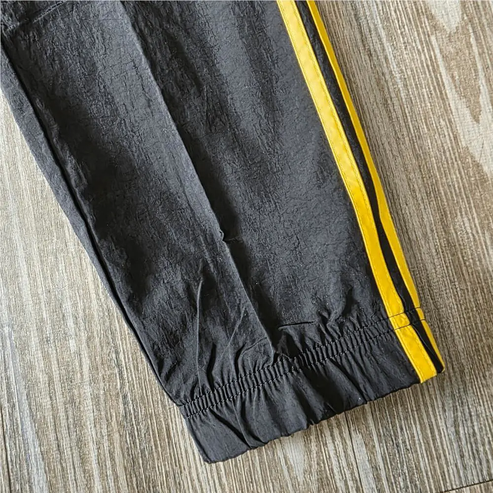 Adidas clothing - Black, Exterior: Multicolor 4