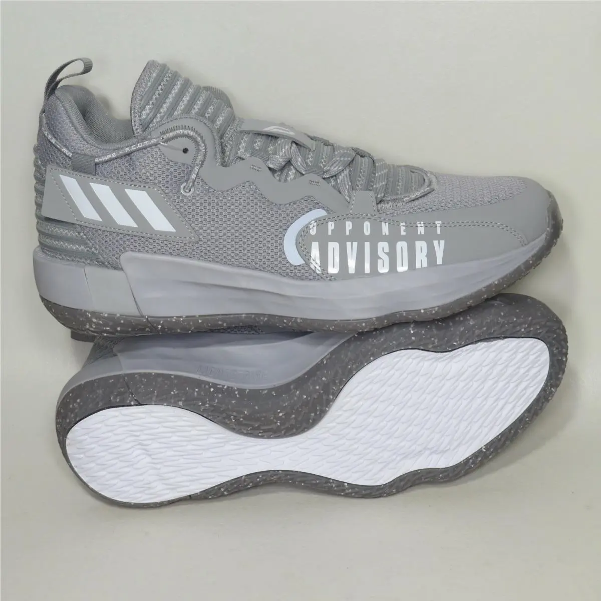 SM Dame 7 Extply Gery White Basketball Shoes GW7904 Mens Size 12 by Adidas