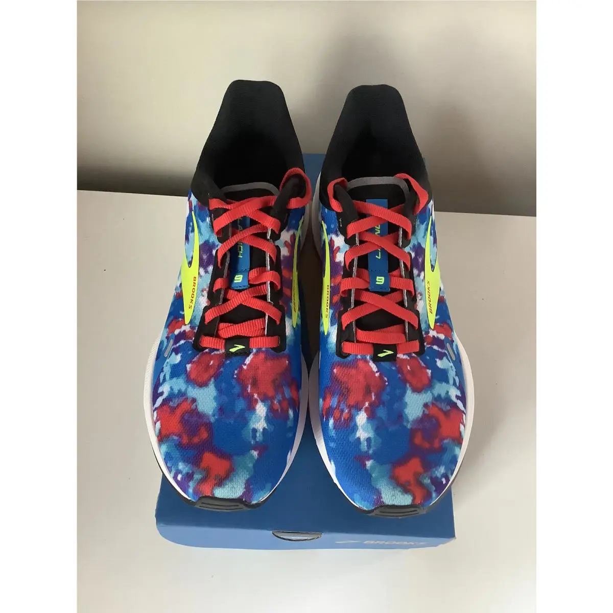 Brooks shoes - Brooks Launch 9 Tie Dye - Multicolor 0