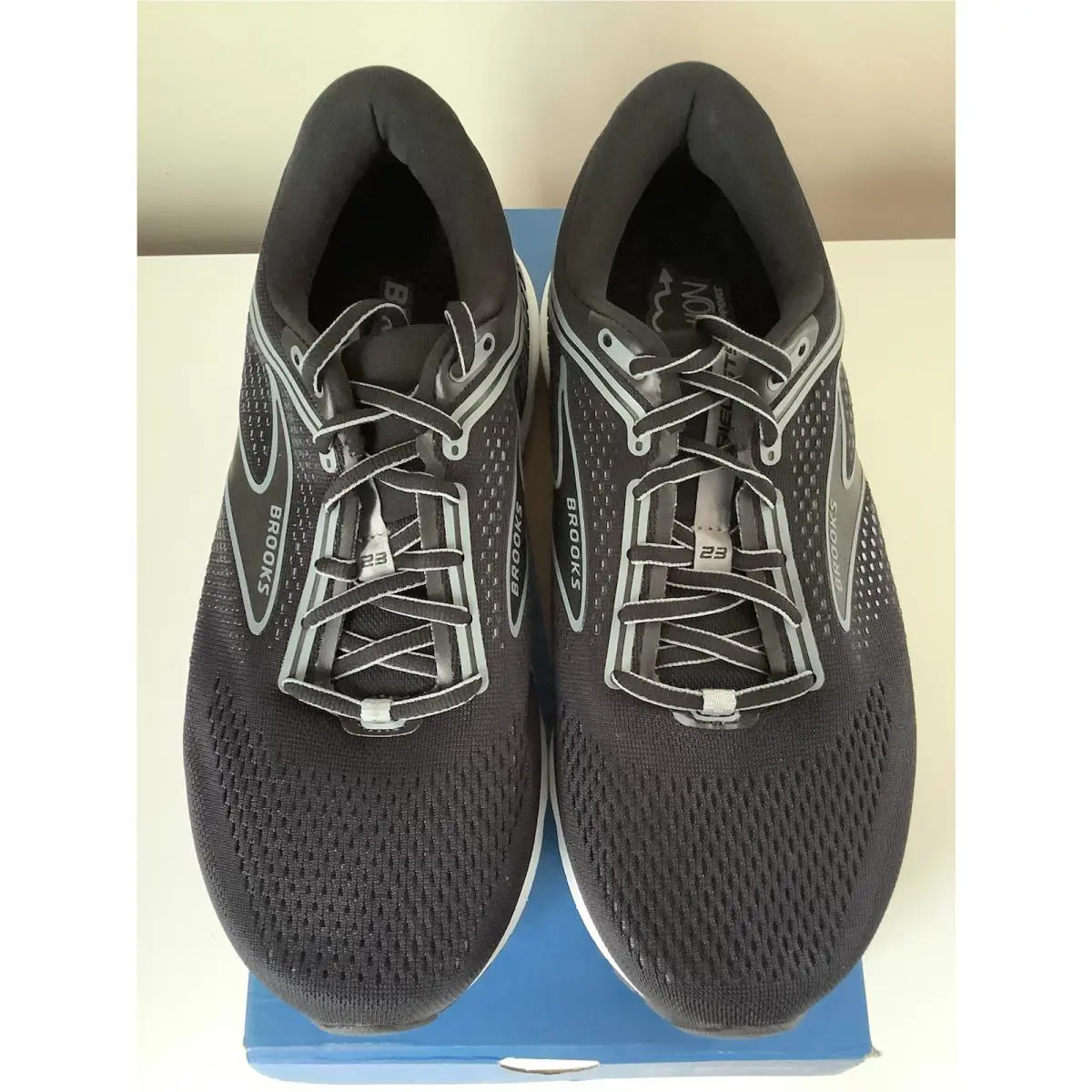 Brooks shoes - Brooks Ariel - Ariel - Black 2