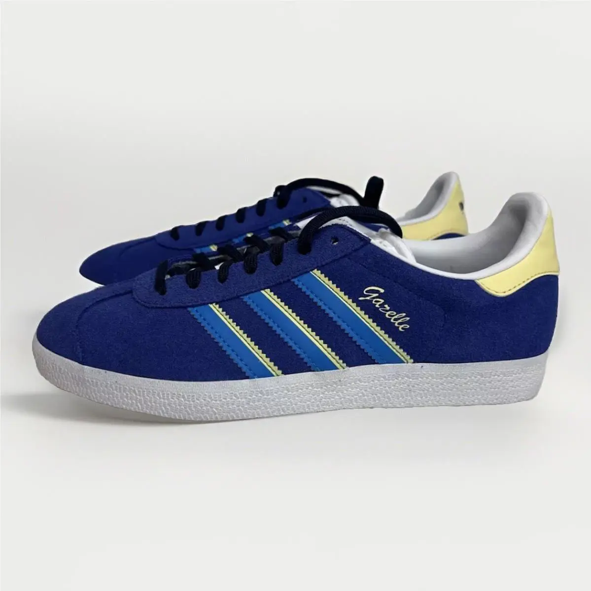 Adidas shoes - adidas Gazelle - Gazelle - IE0439 - Blue (UPC: 0196472758133) 1