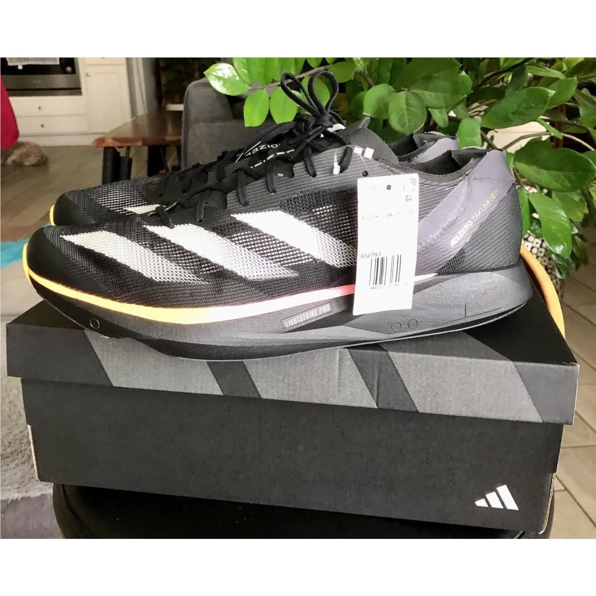 Adidas Mens Size 14.5 Adizero Takumi Sen 10 Low Running Shoe Black ID2793