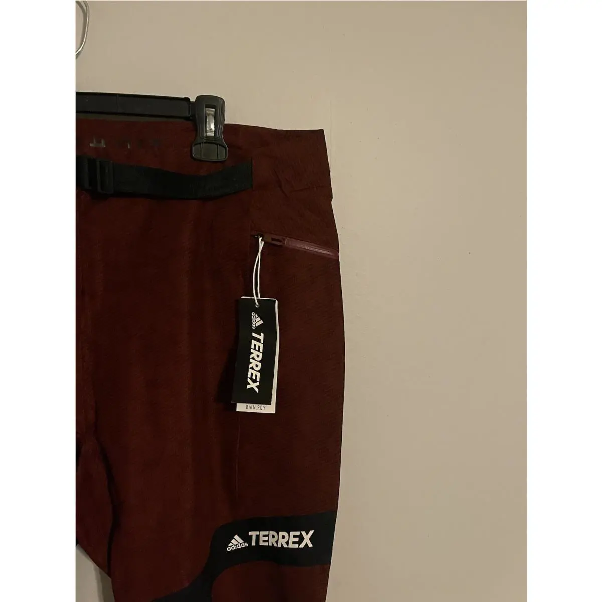 Adidas clothing - Red 0