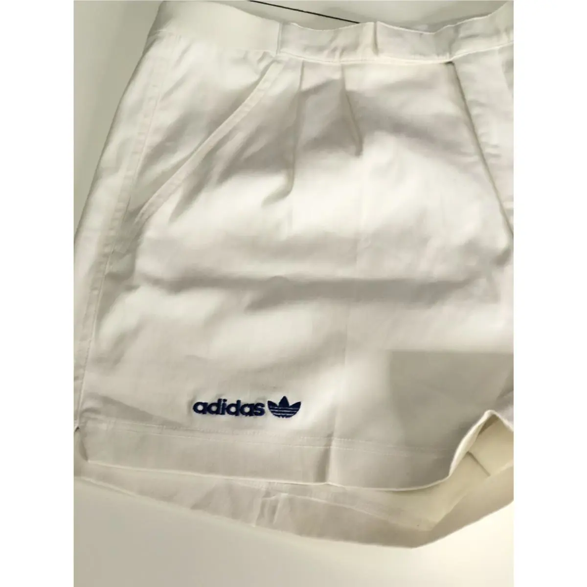 Adidas clothing - White (UPC: 0098095302864) 0