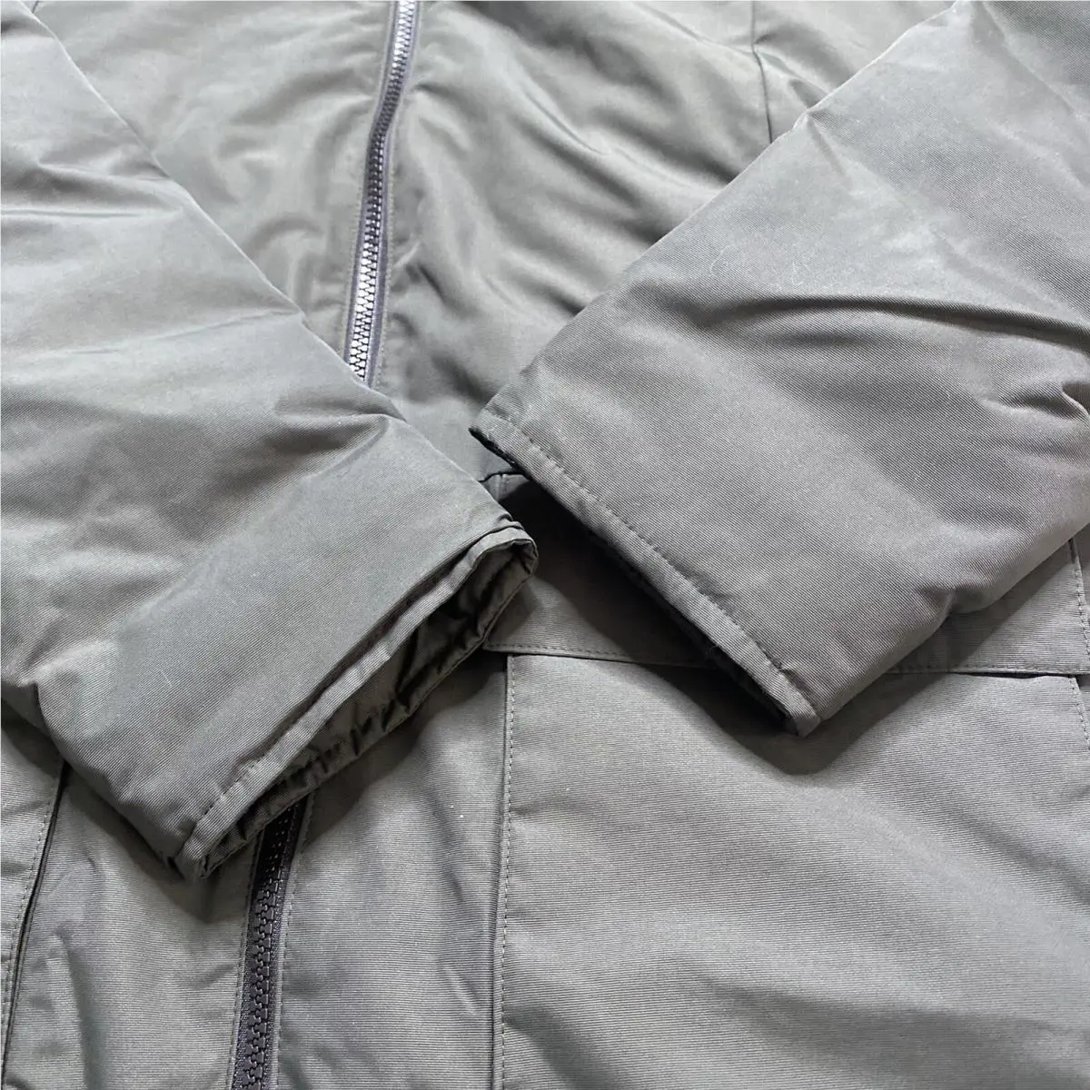 Adidas clothing - Olive (UPC: 192609358702) 5