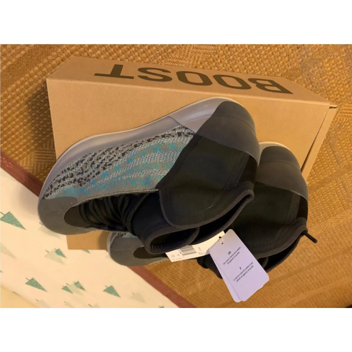 Adidas shoes - adidas Yeezy Quantum - Yeezy Quantum - G58864 - Blue 1