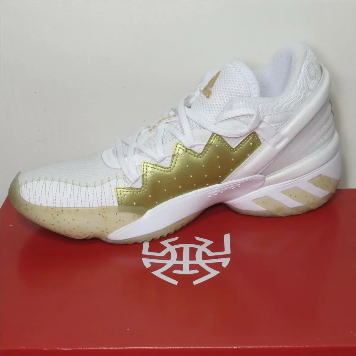 Adidas shoes - adidas D.O.N. Issue - Issue - FX9431 - White (UPC: 191984616629) 8
