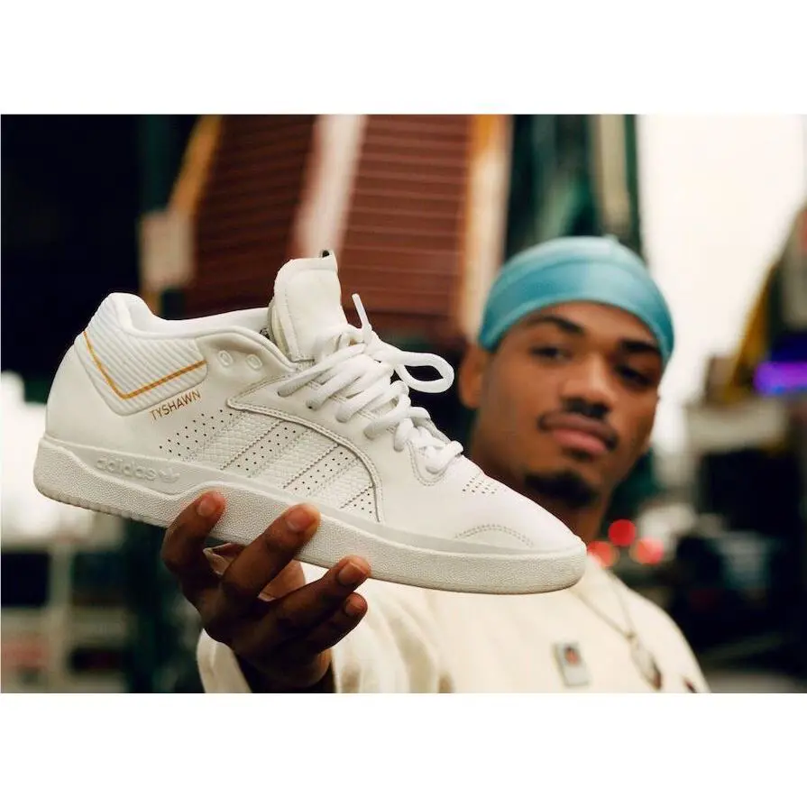 Adidas shoes - adidas Tyshawn - Tyshawn - White 10