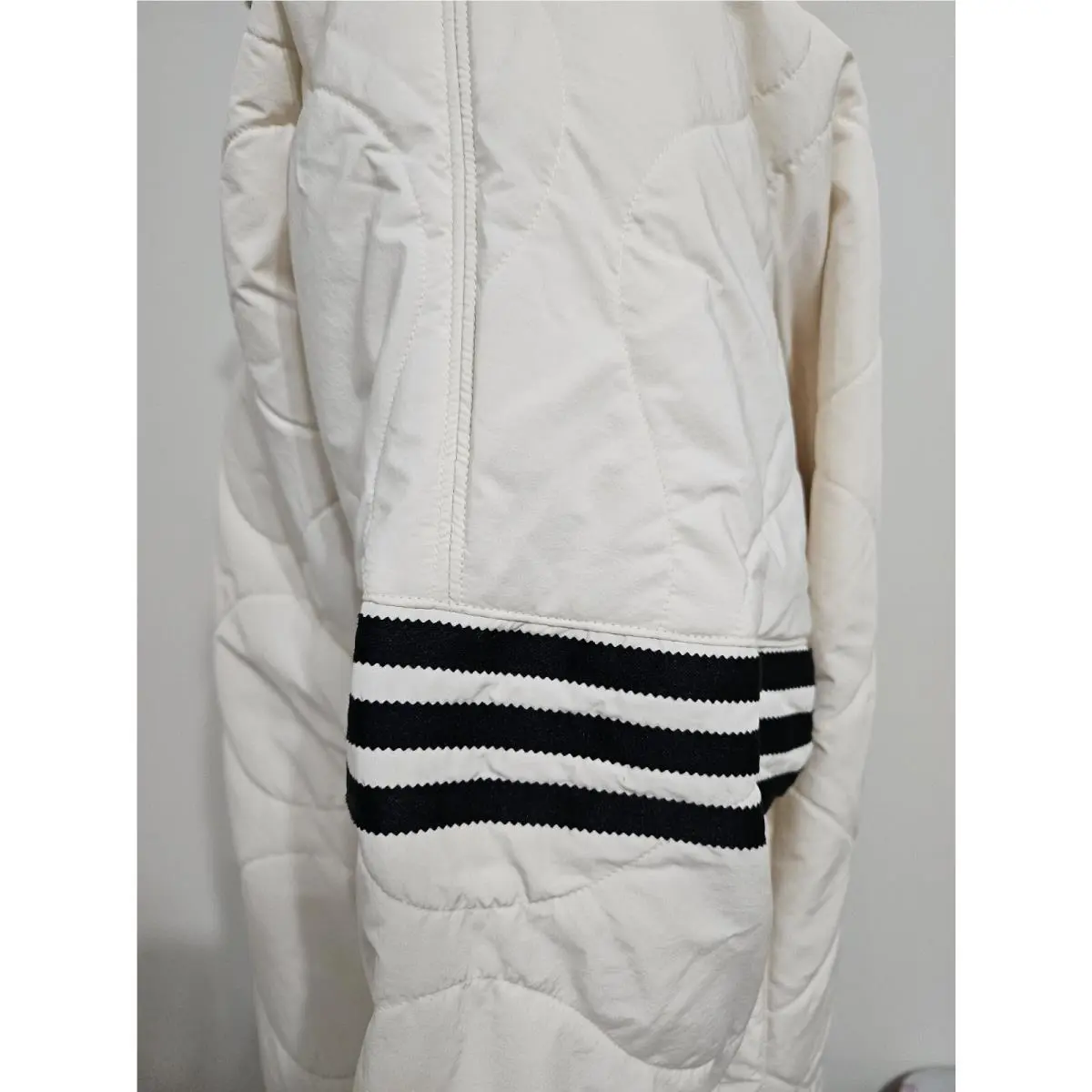 Adidas clothing - adidas Adicolor Neuclassics HS1581 - Adicolor Neuclassics - Beige (UPC: 195744871303) 4