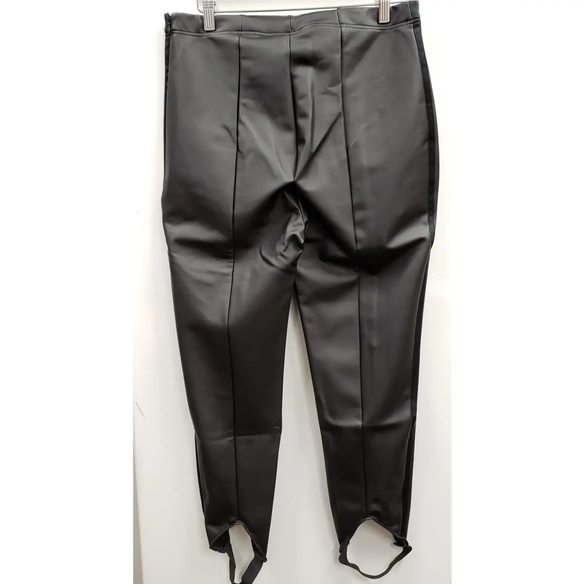 Adidas clothing  - Black 3