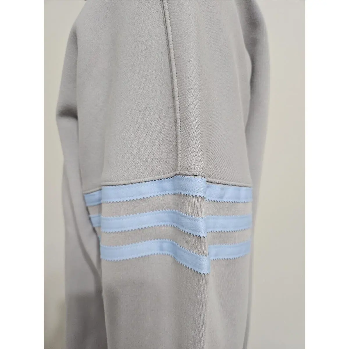 Adidas clothing - adidas Adicolor Neuclassics - Adicolor Neuclassics - HS1520 - Gray (UPC: 195744859820) 6