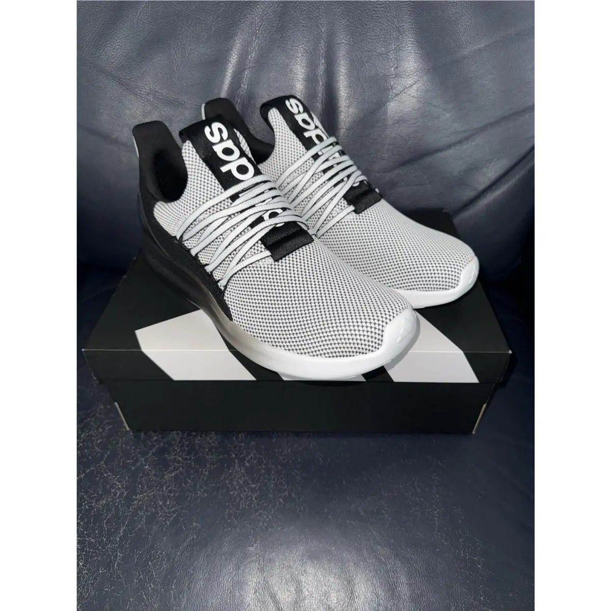 Slip on Shoes Adidas Men’s Size 10.5 Lite Racer Adapt 7.0 White/black IE6330