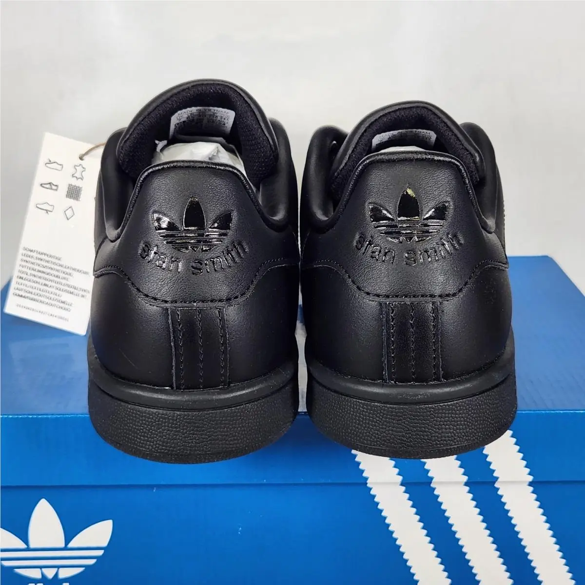 Adidas shoes - adidas Stan Smith - Stan Smith - M20327 - Black 2