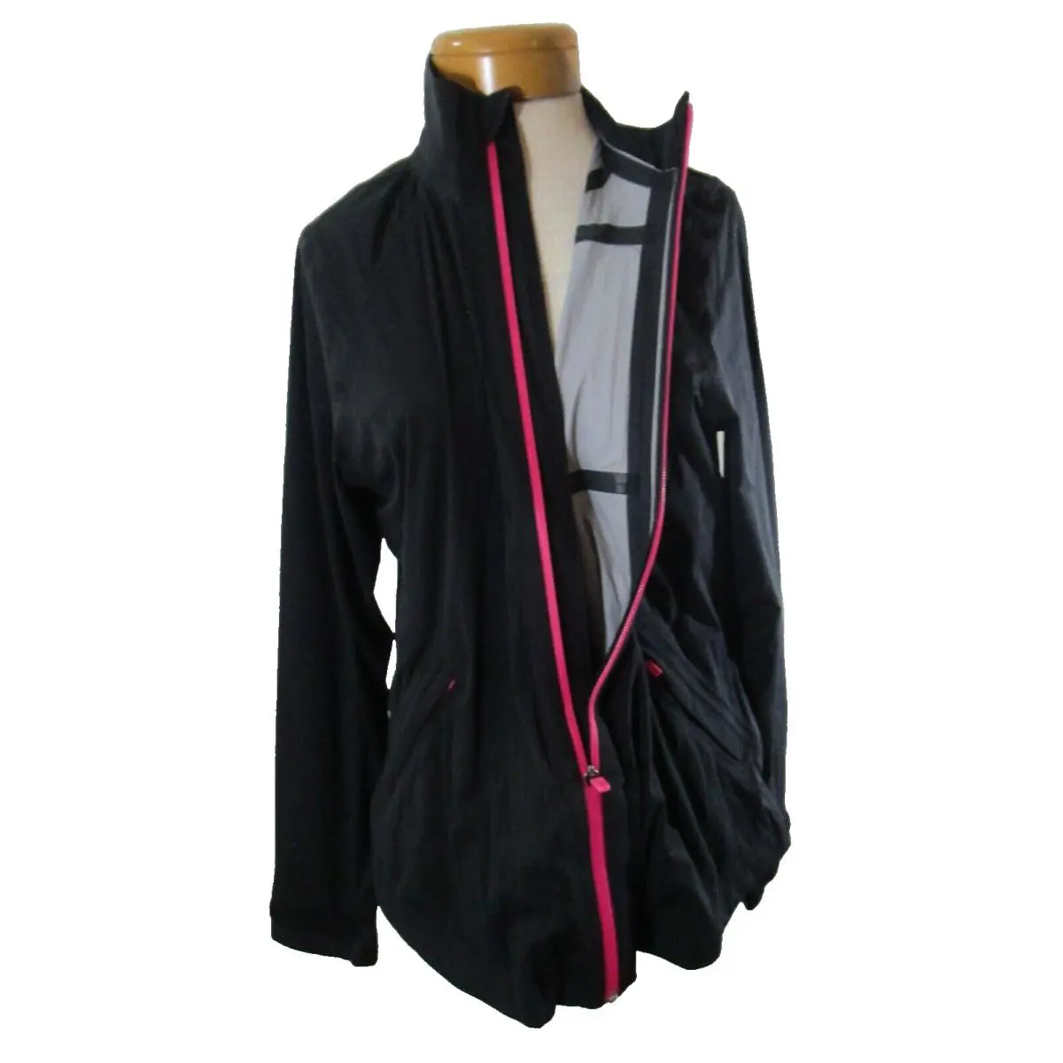 Adidas clothing - HI5597 - HI5597 - Black (UPC: 195746460314) 1