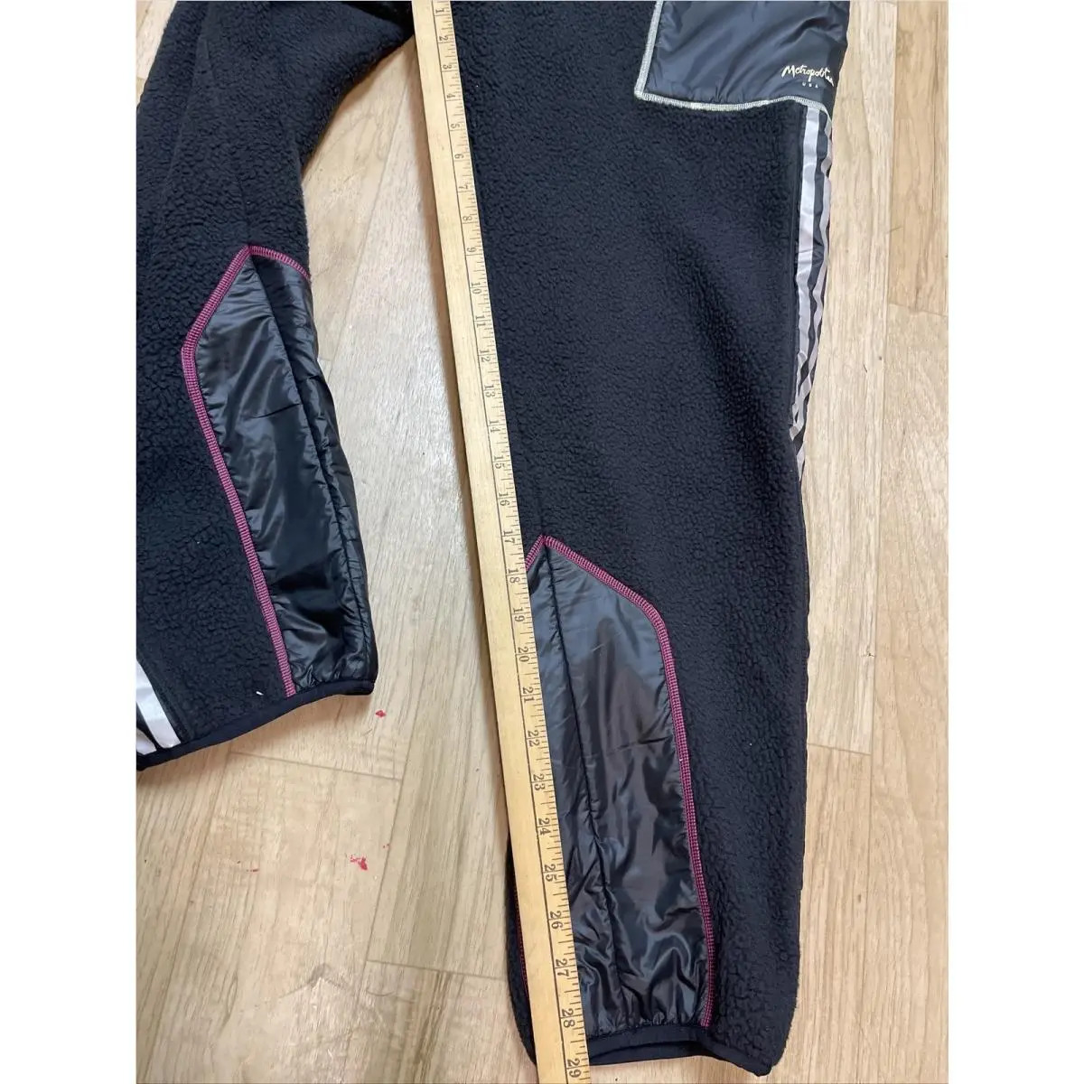 Adidas clothing - Metropolitan - Metropolitan - FM1406 - Black/Sliver/Yellow Tint/Real Magenta (UPC: 193105462252) 4