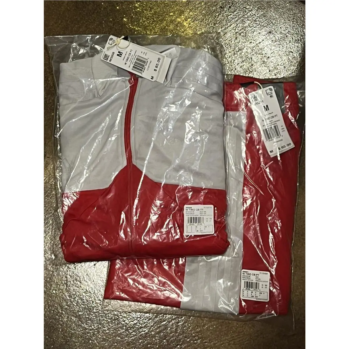 Adidas clothing - Red 9