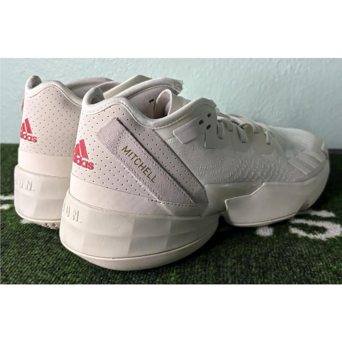 Adidas shoes - adidas D.O.N. Issue #4 - Issue - HR1783 - White 10