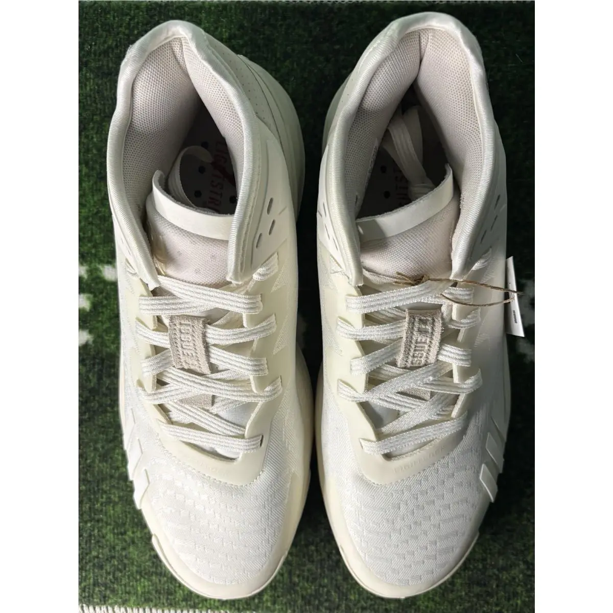 Adidas shoes - adidas D.O.N. Issue #4 - Issue - HR1783 - White 2