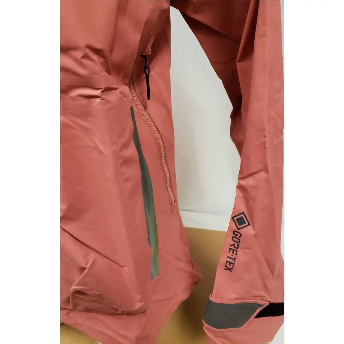 Adidas clothing - HH9167 - HH9167 - Wonder Red 1