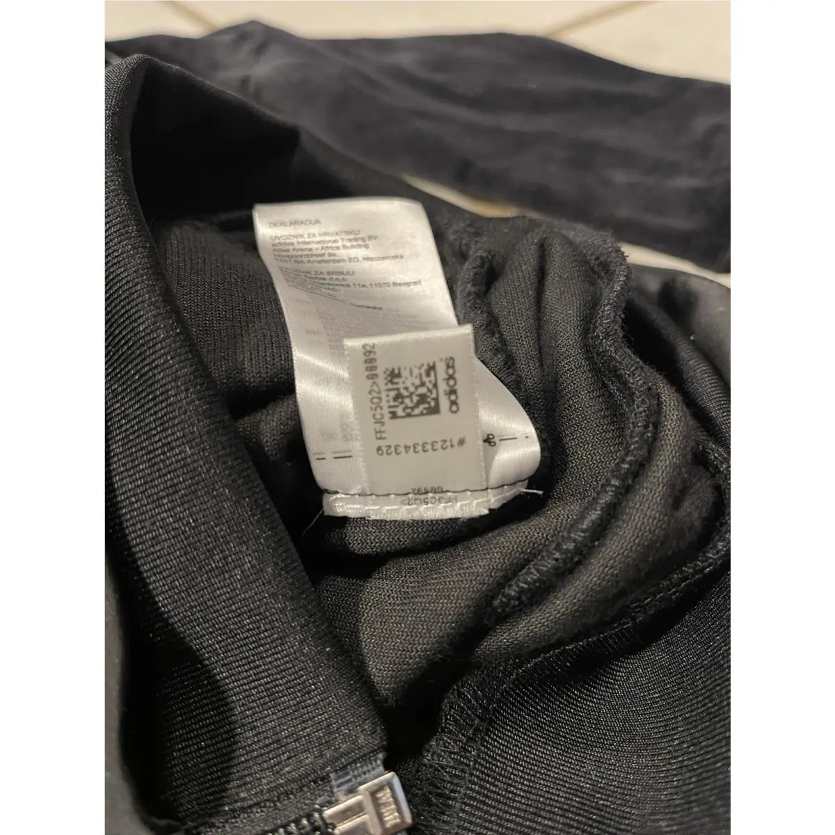 Adidas clothing - Black 6