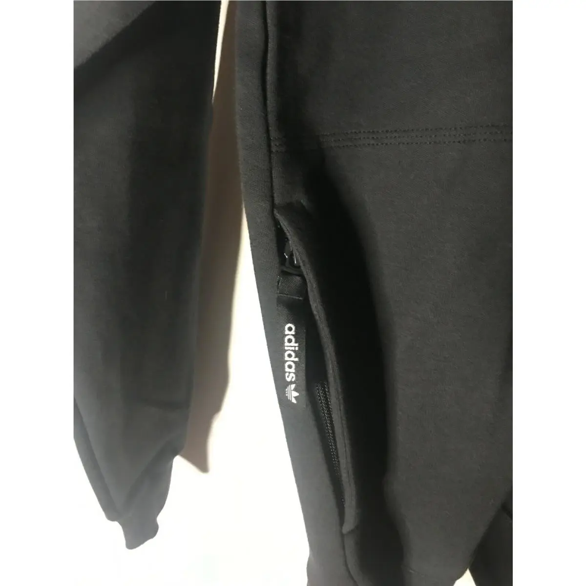 Adidas clothing - Black 3