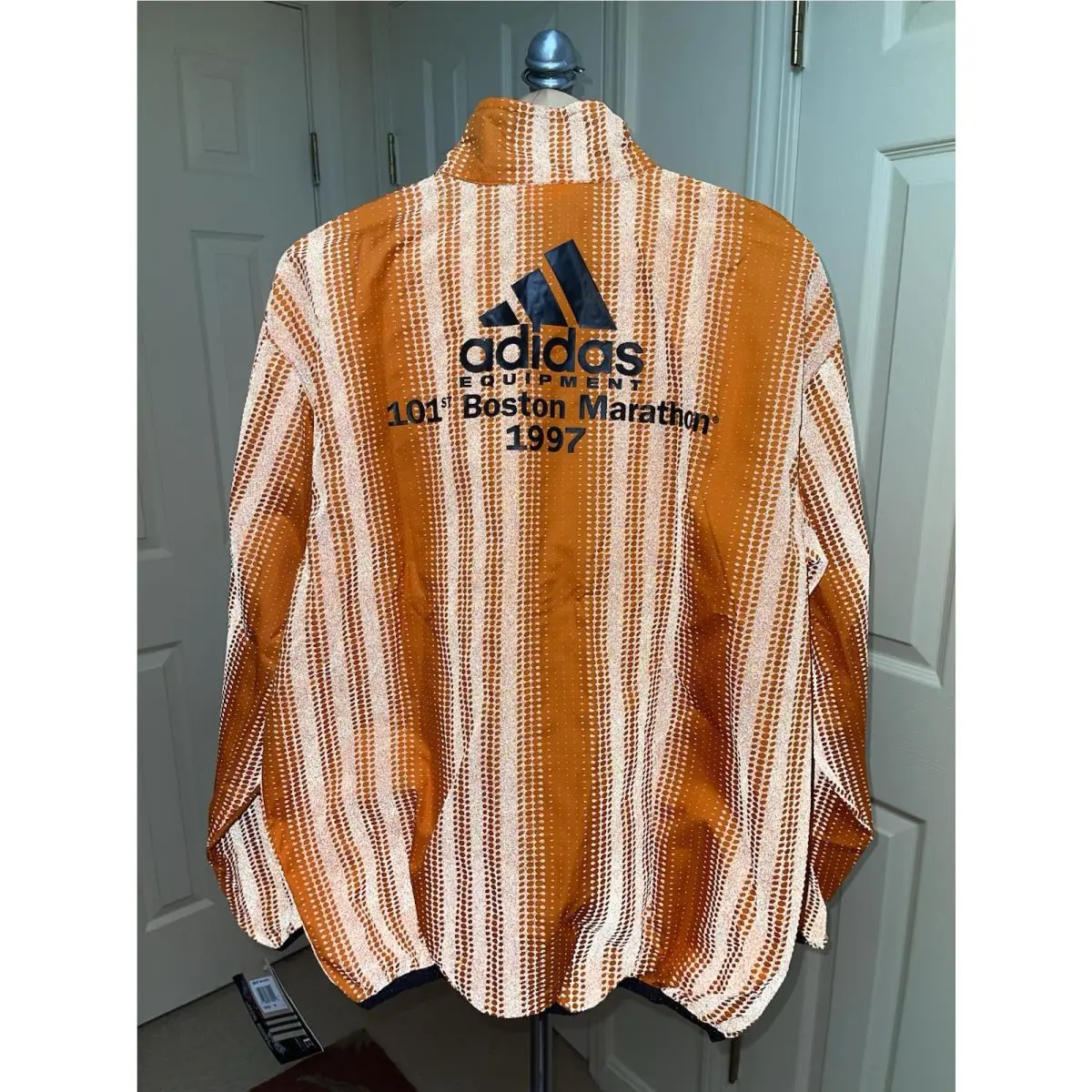 Adidas clothing - Adidas Illumi Nite - Illumi Nite - Orange, Main: ORANGE (UPC: 0060595779422) 2