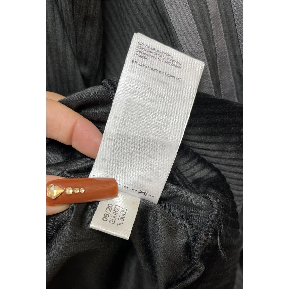 Adidas clothing - Black 5
