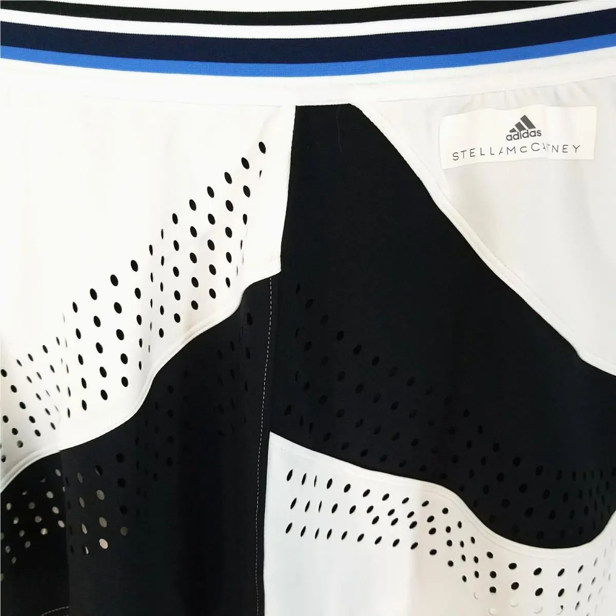 Adidas clothing - CY1922 - CY1922 - Multicolor (UPC: 191529477159) 4