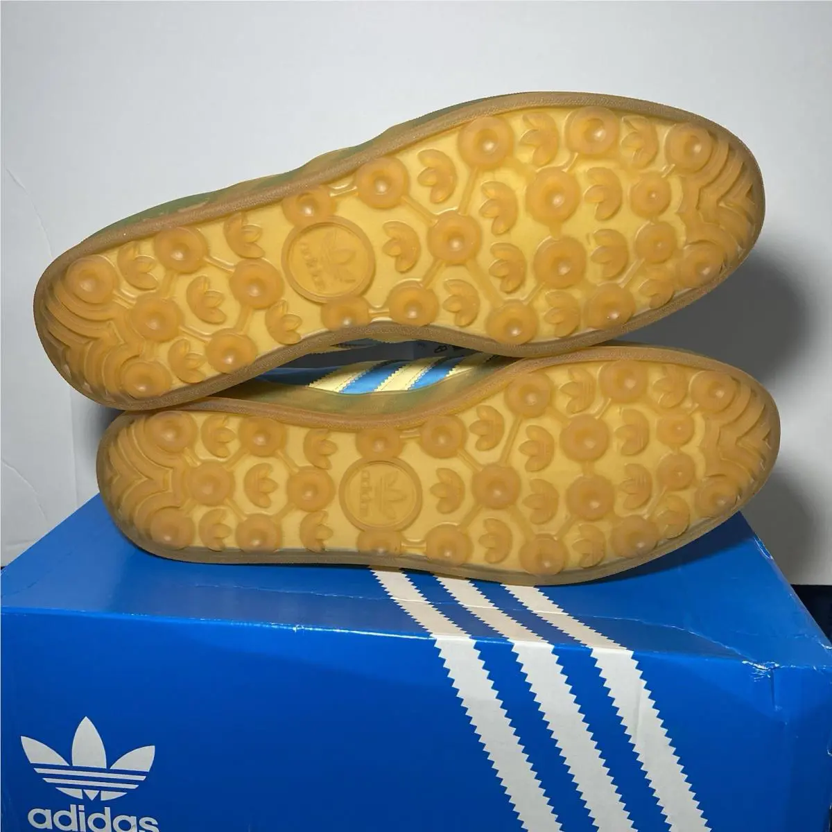 Adidas shoes - adidas Gazelle - Gazelle - IE2960 - Blue 3