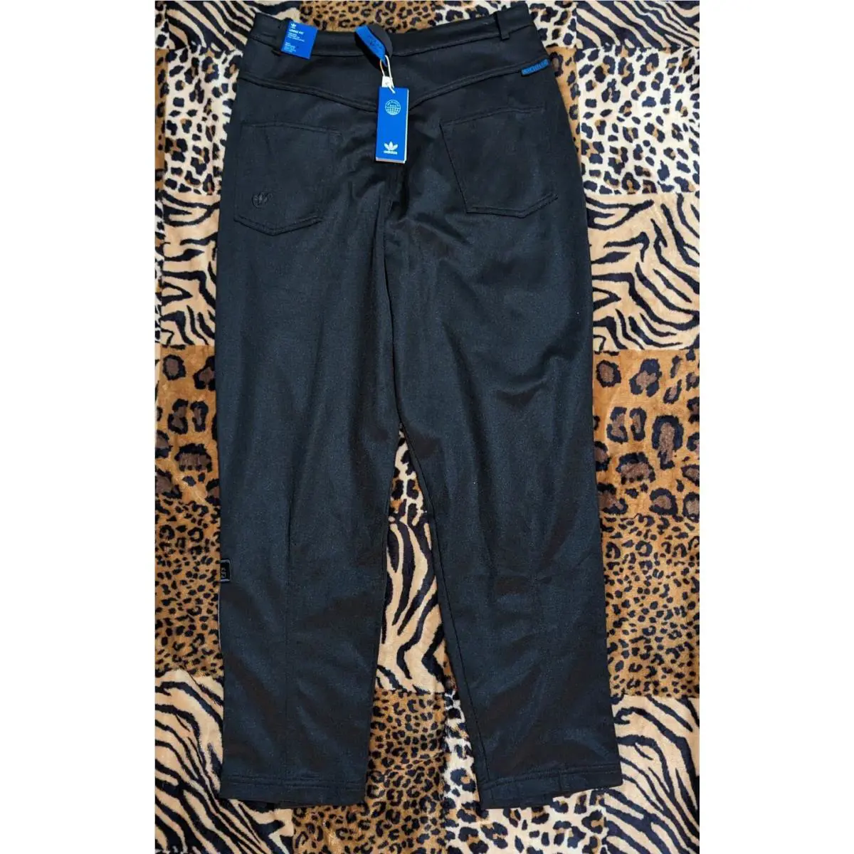Adidas clothing - Black (UPC: 195744132558) 1