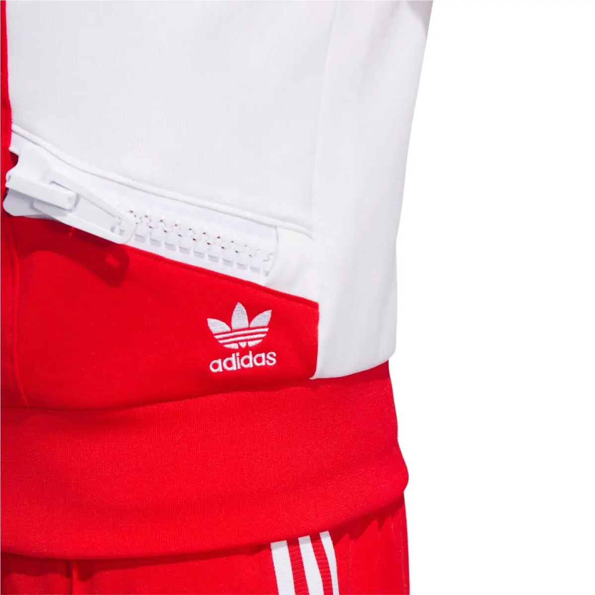 Adidas clothing - VIVRED (UPC: 195749015771) 1