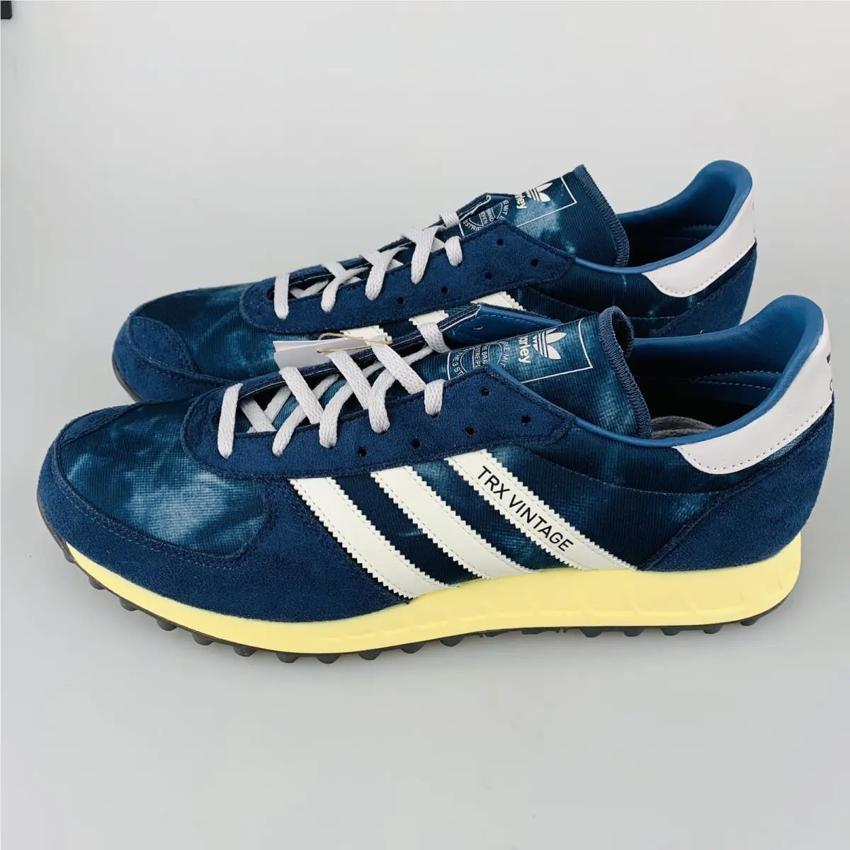 Adidas shoes - adidas TRX Vintage - TRX Vintage - GX9250 - Blue, Manufacturer: Carbon / Zero Metalic / Cloud White (UPC: 195740548001) 1