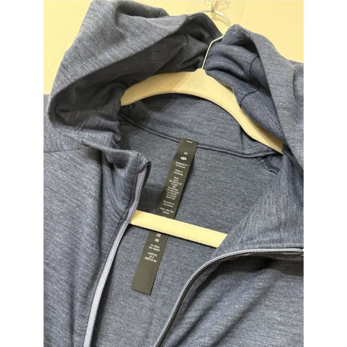 Lululemon clothing - Blue 2
