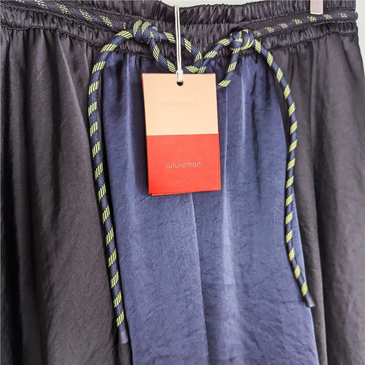 Lululemon clothing - Blue 3