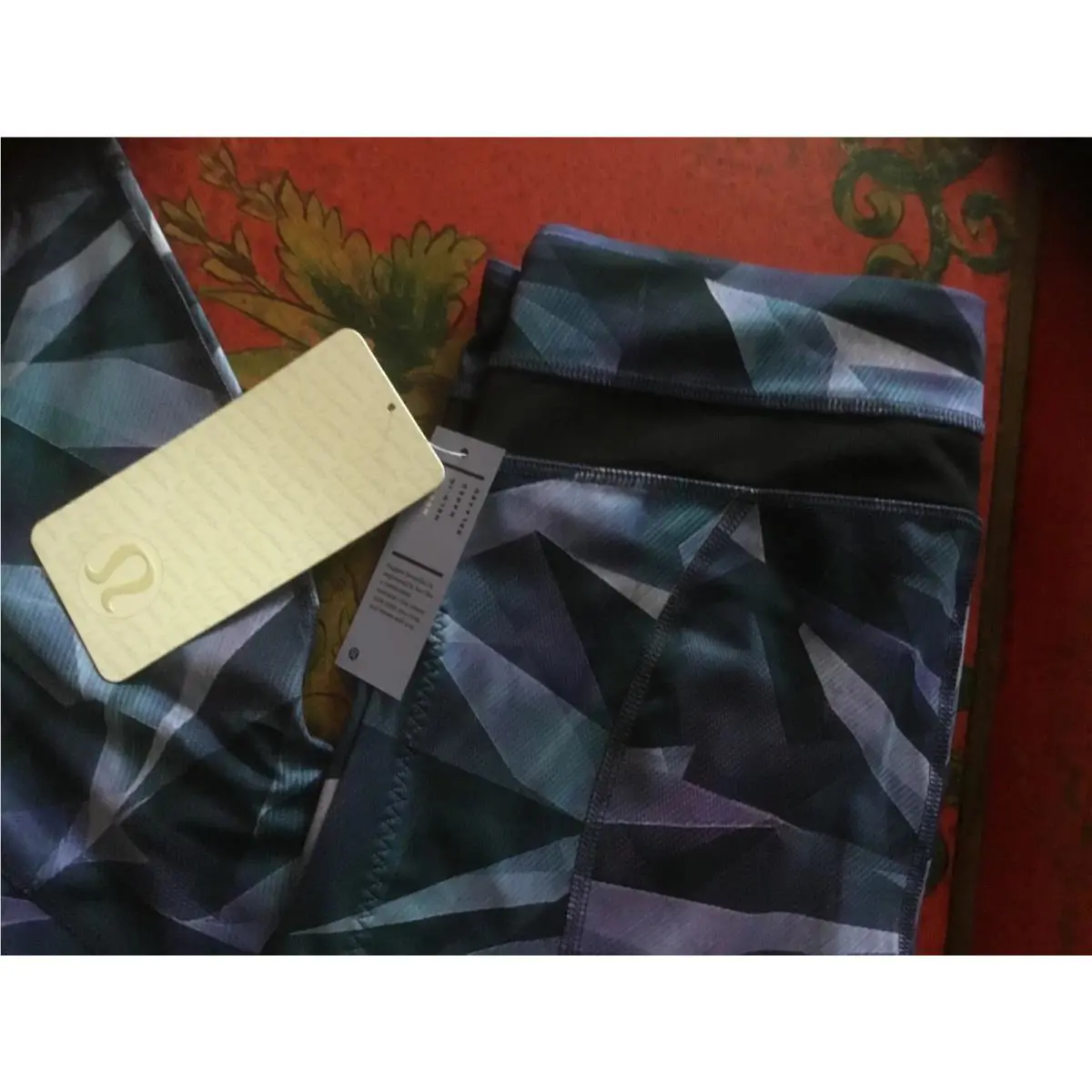Lululemon clothing - Pretty prism multi/black 0