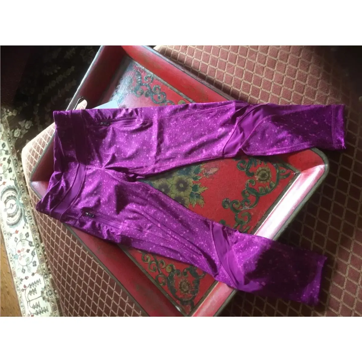 Lululemon clothing - DSWG/REGP Paradise Geo Regal Plum 4