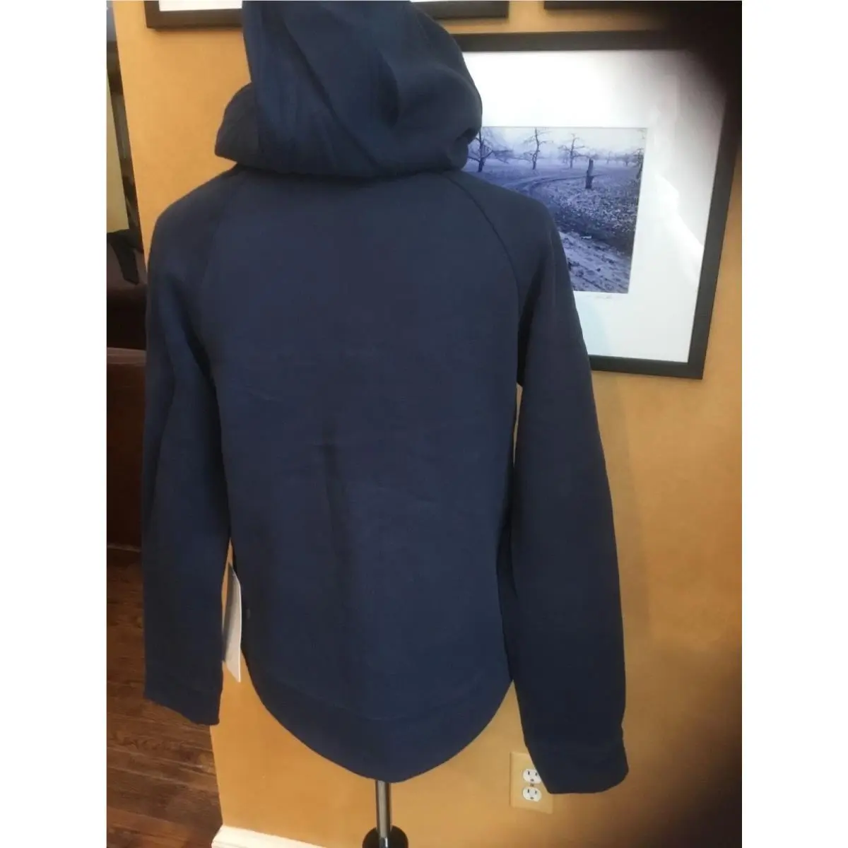 Lululemon clothing - Inkwell 8