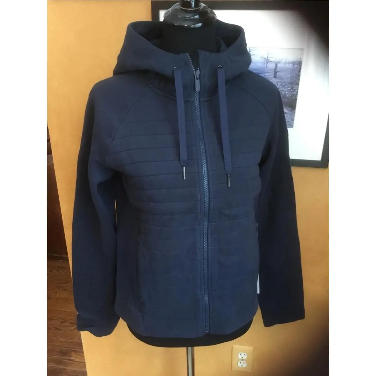Lululemon clothing - Inkwell 5