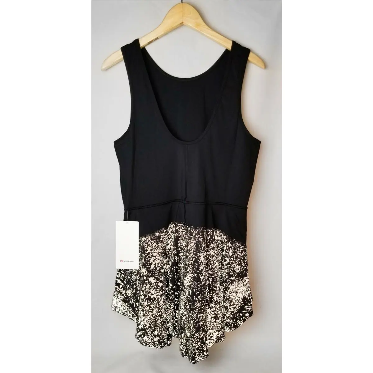 Lululemon clothing - NA - Black 1