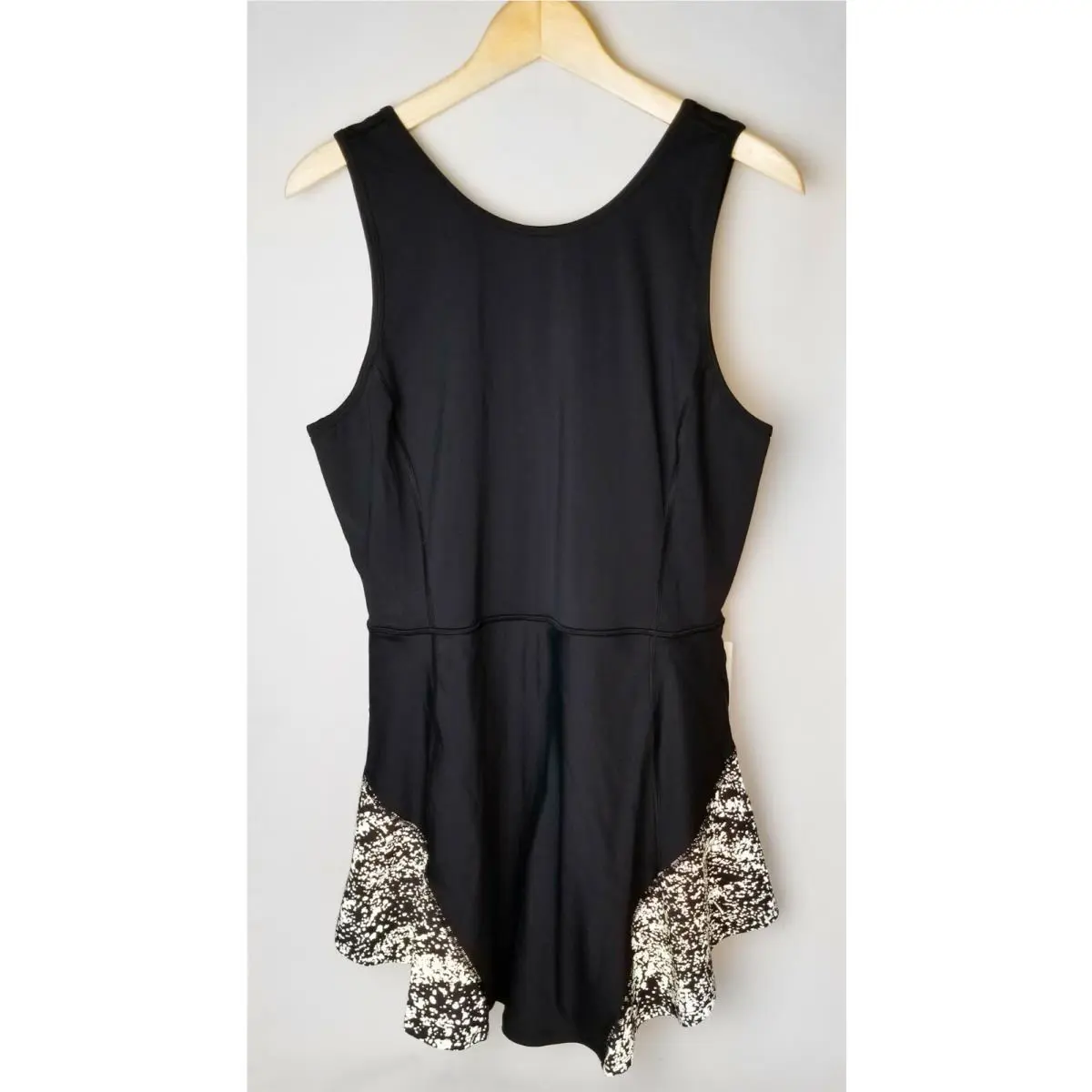 Lululemon clothing - NA - Black 13
