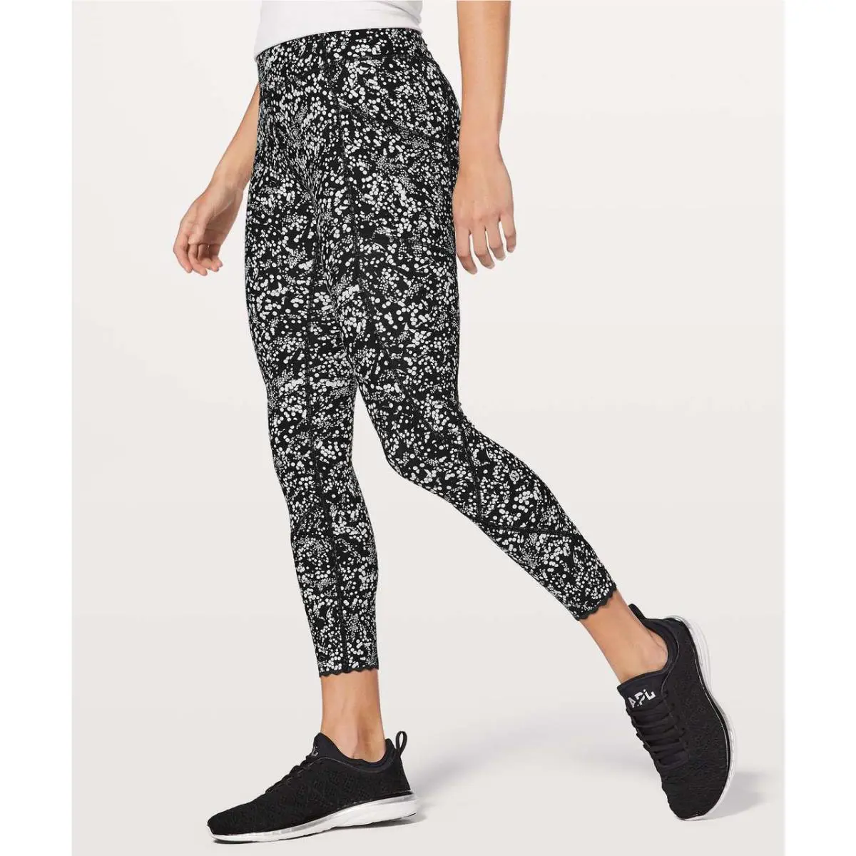 Lululemon clothing - Multi-Color 0